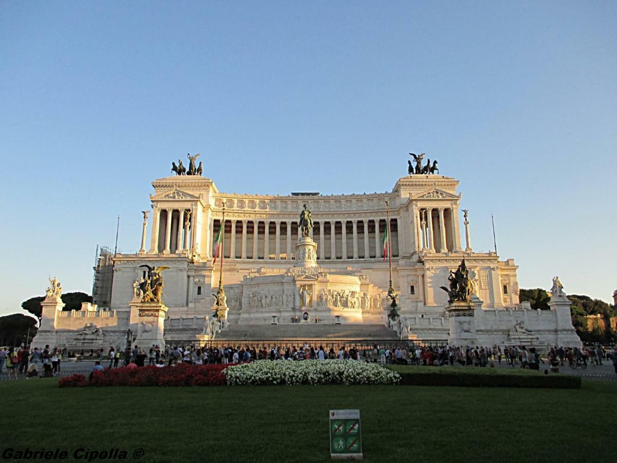 Roma Central Studio ภายนอก รูปภาพ